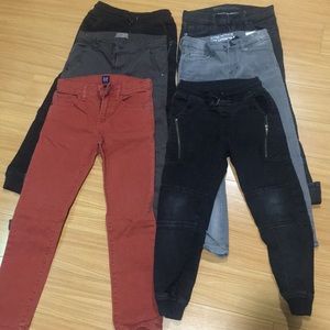 Bundle of 6 assorted boy’s jeans